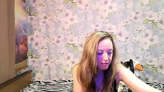 KattyLuuu online show from 09/11/25, 03:06