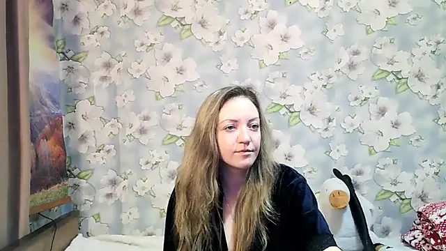 KattyLuuu online show from 10/11/25, 08:29