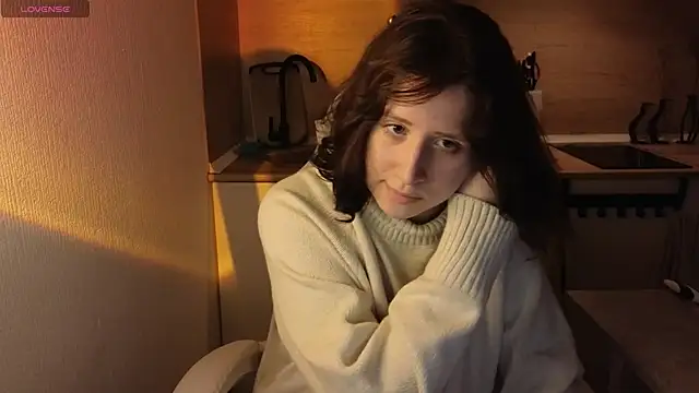 whatamarrie online show from 12/27/24, 09:00