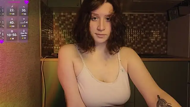 Snapshot of whatamarrie chatting on 01/15/25, 10:13 whatamarrie online show from 01/15/25, 10:13