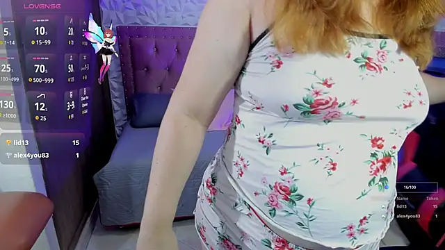 Snapshot of chloe_prg chatting on 11/04/25, 01:21 chloe prg online show from 11/04/25, 01:21