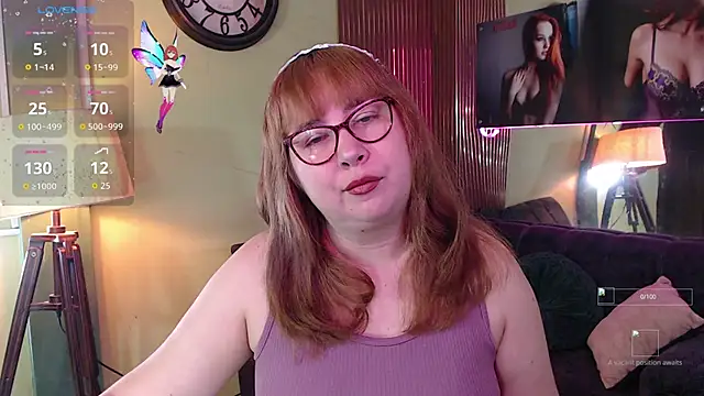 Snapshot of chloe_prg chatting on 11/25/25, 01:11 chloe prg online show from 11/25/25, 01:11