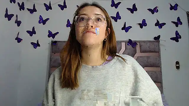 Anny Fox- online show from 12/19/25, 03:57