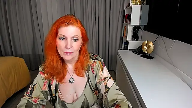 Fire-Fox-One online show from 04/26/26, 07:22