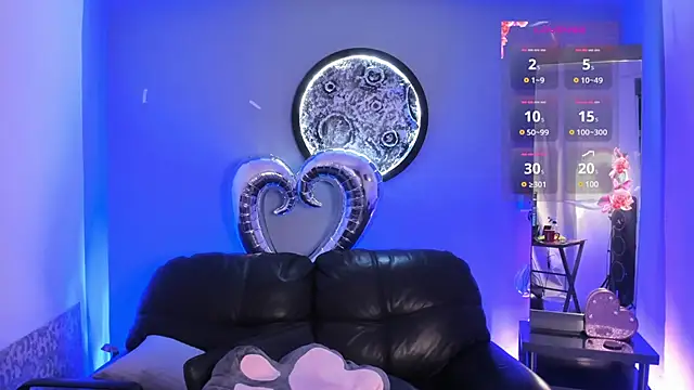 Camillesanto online show from 02/13/25, 01:40