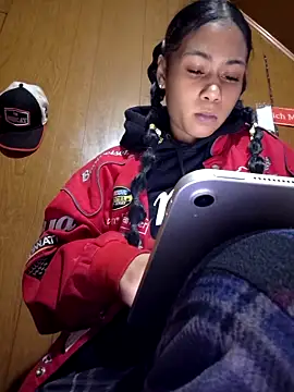 carmelbbyx22 online show from 04/25/26, 02:58
