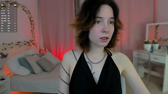 lilithlunna online show from 01/29/25, 12:22