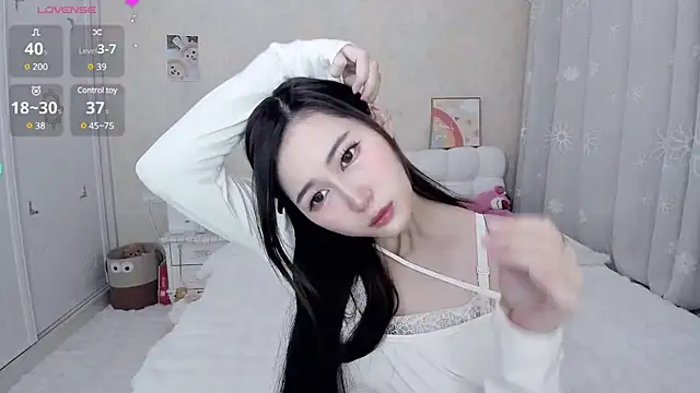 Tomakto online show from 02/19/25, 11:04