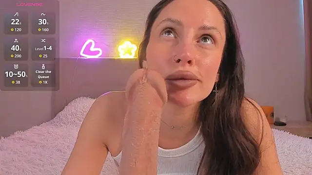 Snapshot of imMolly11 chatting on 03/06/26, 09:28 imMolly11 online show from 03/06/26, 09:28