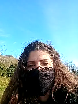 sansan2411 online show from 02/09/25, 02:29