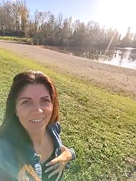 sansan2411 online show from 11/03/25, 01:45