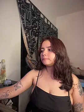 Ema kraus online show from 06/24/26, 11:59