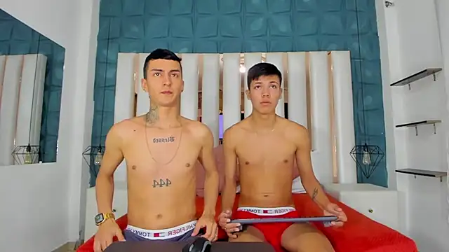 Snapshot of Angel_xxx chatting on 01/29/25, 12:35 Angel xxx online show from 01/29/25, 12:35