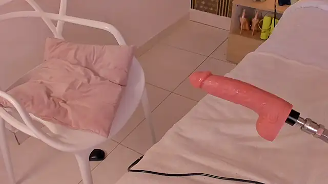  dakota a online show from 02/04/25, 03:26