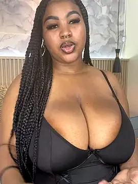 Snapshot of AinaraJimenez chatting on 11/18/25, 06:23 AinaraJimenez online show from 11/18/25, 06:23