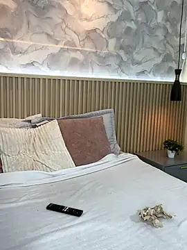 Snapshot of AinaraJimenez chatting on 11/30/25, 06:23 AinaraJimenez online show from 11/30/25, 06:23