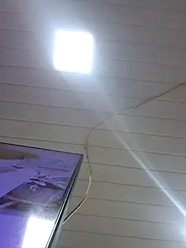 ppatriciarabello online show from 11/15/25, 01:51