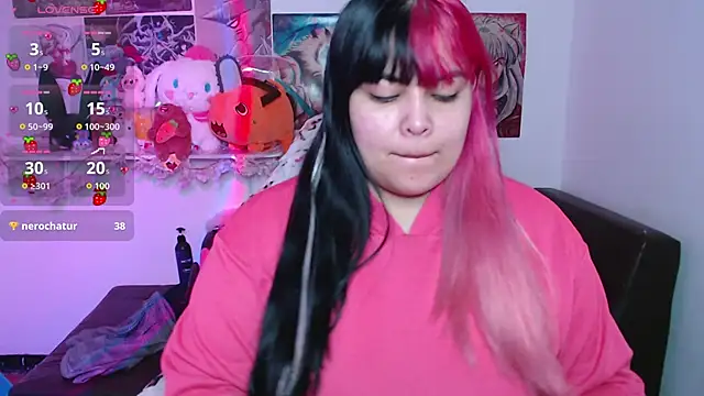 Snapshot of Pinky-Flower chatting on 11/06/25, 01:56 Pinky-Flower online show from 11/06/25, 01:56