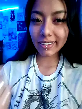 Snapshot of Katta_ossa chatting on 02/15/26, 10:06 Katta ossa online show from 02/15/26, 10:06