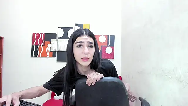 Mariana 16  online show from 01/25/25, 06:57