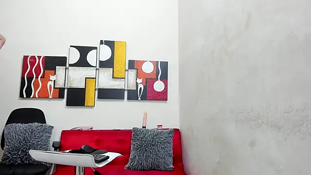 Mariana 16  online show from 02/07/25, 08:31