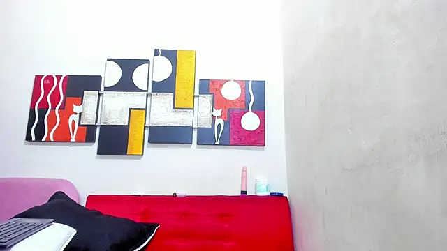 Mariana 16  online show from 03/22/25, 11:31