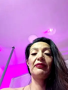Snapshot of AmyRox_ chatting on 12/20/25, 11:39 AmyRox online show from 12/20/25, 11:39