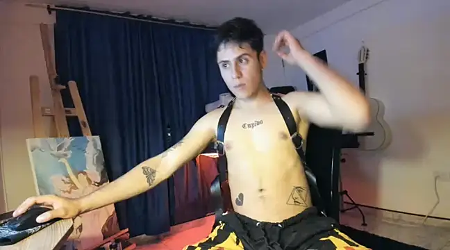 Snapshot of Antonello_Vannucci chatting on 02/27/25, 05:13 Antonello Vannucci online show from 02/27/25, 05:13