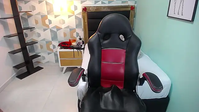 ARYAMORGAN1 online show from 02/20/25, 12:25