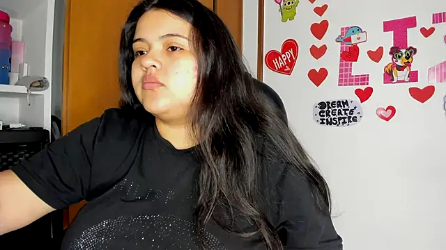 Snapshot of lizzie_c chatting on 03/09/25, 02:39 lizzie c online show from 03/09/25, 02:39