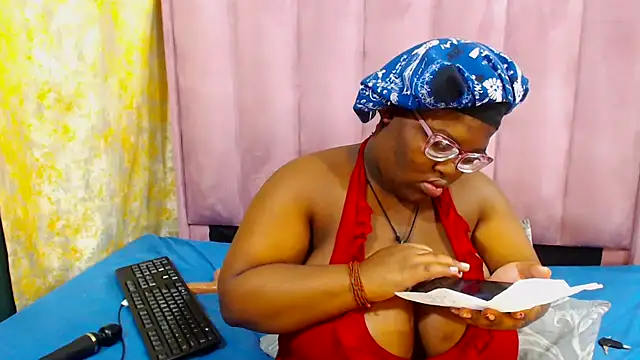 Damm Bobbies online show from 05/11/26, 06:27