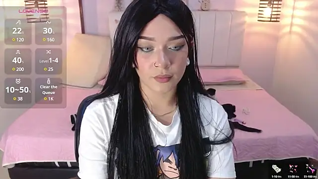 Snapshot of sukimoon chatting on 12/28/24, 06:17 sukimoon online show from 12/28/24, 06:17