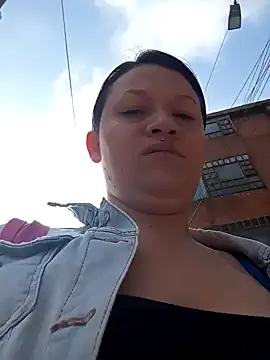 Snapshot of kattia_bk chatting on 01/09/25, 01:24 kattia bk online show from 01/09/25, 01:24