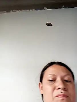 Snapshot of kattia_bk chatting on 09/10/25, 08:20 kattia bk online show from 09/10/25, 08:20