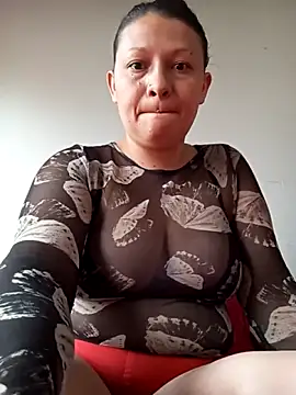 Snapshot of kattia_bk chatting on 09/24/25, 03:59 kattia bk online show from 09/24/25, 03:59