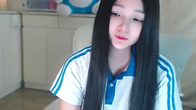 Snapshot of xiao-xiao-D chatting on 01/06/25, 12:02 xiao-xiao-D online show from 01/06/25, 12:02