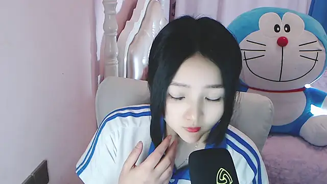 Snapshot of xiao-xiao-D chatting on 02/21/25, 11:44 xiao-xiao-D online show from 02/21/25, 11:44