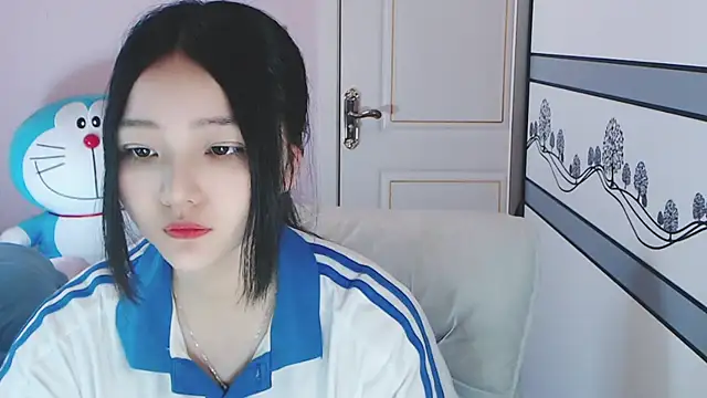 Snapshot of xiao-xiao-D chatting on 02/25/25, 05:19 xiao-xiao-D online show from 02/25/25, 05:19