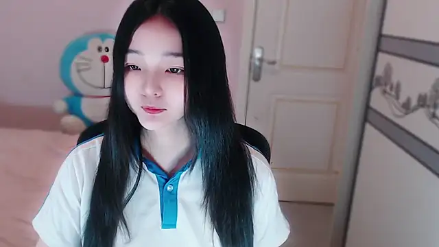 xiao-xiao-D online show from 11/15/25, 04:03