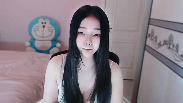 xiao-xiao-D online show from 11/20/25, 05:40