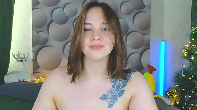 Snapshot of Cute_smile_sharon chatting on 01/13/25, 08:05 Cute smile sharon online show from 01/13/25, 08:05