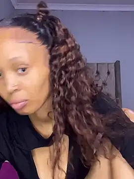 CuteMellow2k online show from 12/18/24, 10:13