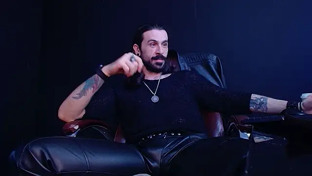 AxelColton online show from 10/31/25, 11:33