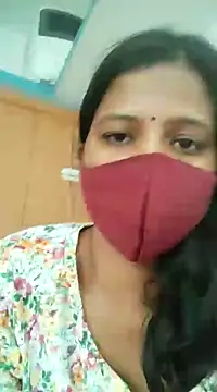 Snapshot of Tamil_Sanjana_ chatting on 12/22/24, 05:01 Tamil Sanjana  online show from 12/22/24, 05:01