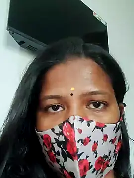 Snapshot of Tamil_Sanjana_ chatting on 01/09/25, 06:06 Tamil Sanjana  online show from 01/09/25, 06:06