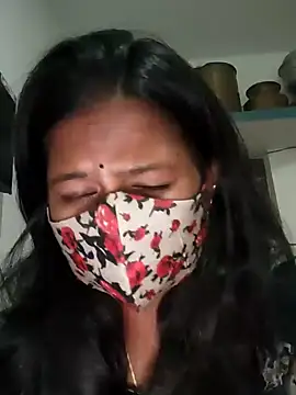 Snapshot of Tamil_Sanjana_ chatting on 01/09/25, 02:18 Tamil Sanjana  online show from 01/09/25, 02:18