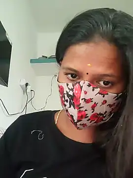 Snapshot of Tamil_Sanjana_ chatting on 01/12/25, 10:23 Tamil Sanjana  online show from 01/12/25, 10:23