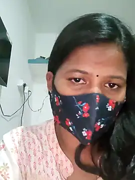 Snapshot of Tamil_Sanjana_ chatting on 01/21/25, 03:21 Tamil Sanjana  online show from 01/21/25, 03:21