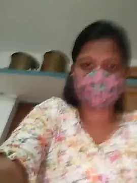 Snapshot of Tamil_Sanjana_ chatting on 02/04/25, 01:06 Tamil Sanjana  online show from 02/04/25, 01:06