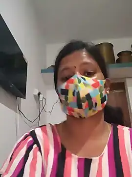 Snapshot of Tamil_Sanjana_ chatting on 02/06/25, 04:47 Tamil Sanjana  online show from 02/06/25, 04:47